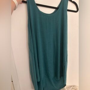 Green/turquoise lululemon workout tank top like new size 12
